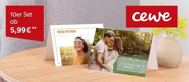 Zu sehen ist eine individuell gestalte Karte mit persönlichen Fotos.