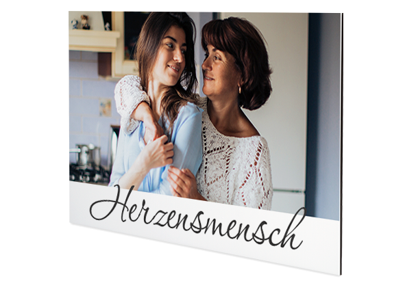 Hochwertiger Alu-Dibond-Druck mit einer Lieblingsmomentaufnahme. Dieses ROSSMANN Foto-Produkt überzeugt mit langlebiger Qualität.