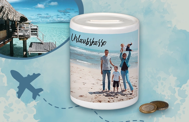 Keramik-Spardose mit Urlaubsfoto-Motiv auf blauem Untergrund