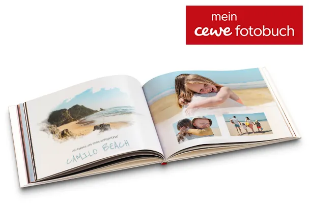 Ein Fotobuch mit sommerlichem Design, Familienurlaubsmotiv und der Beschriftung "Camilo Beach".