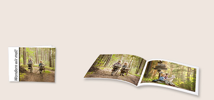 A6 Fotobuch gestalten in der ROSSMANN Fotowelt und schnell nach Hause liefern lassen. Bringen Sie Ihre Bilder in das kleine Hochformat Fotobuch im Direktdruck.