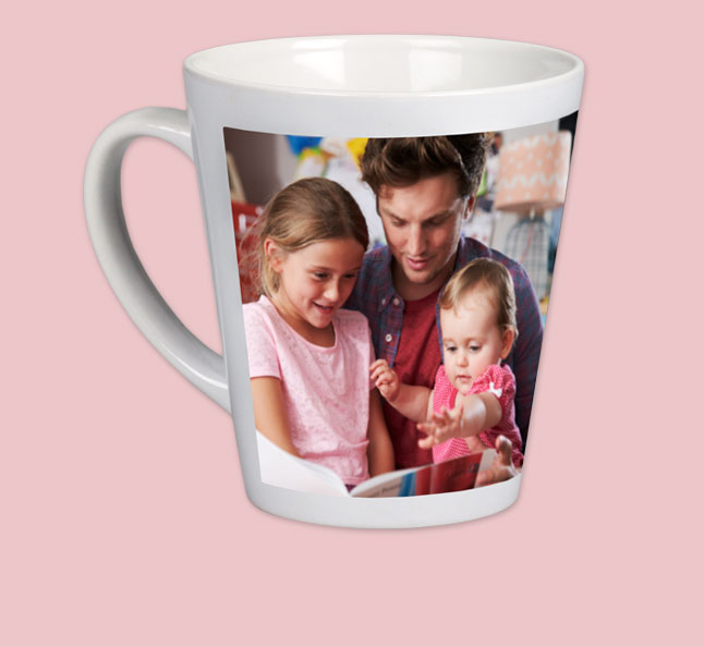 Passendes Fotogeschenk Familie selbst designen. Laden Sie jetzt Ihre Bilder für die Latte macchiato Tasse hoch und ueberraschen Sie Ihre Liebsten mit der Fototasse.