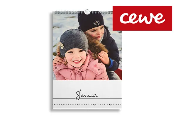 CEWE Kalender Fotos in einem personalisierten Cewe Kalender mit Familienerinnerungen