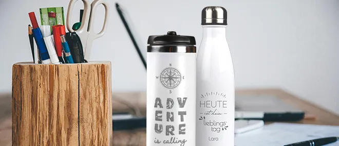 	Thermobecher und -flaschen personalisieren. Fügt Namen, Sprüche oder Grafiken hinzu und macht eure Flasche zu einem praktischen und stilvollen Begleiter.