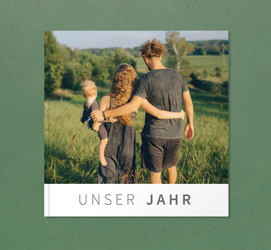 Wunderbare Geschenke nachhaltig produziert und umweltfreundlich verpackt. Gestaltet ein einzigartiges quadratisches Fotobuch in der ROSSMANN Fotowelt. 