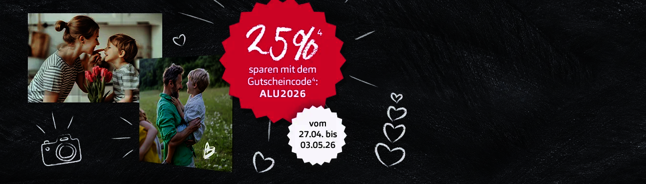 Familienfoto auf Alu-Dibond als modernes Wandbild mit klarer, hochwertiger Optik