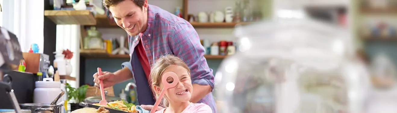  	Fröhliche Familienmomente als personalisierte Geschenke verewigen. Entdeckt kreative Möglichkeiten, eure schönsten Erlebnisse in individuelle Produkte zu verwandeln.