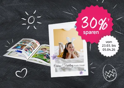 Zwei individuell gestaltete Fotobücher in verschiedenen Formaten und liebevollen Designs für besondere Erinnerungen.