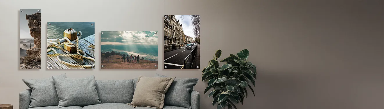 Bestellt jetzt Acrylglas Bilder in der ROSSMANN Fotowelt. Die formbeständige, transparente, 3 mm dicke Acrylglasplatte mit glatter Oberfläche wird vollflächig bedruckt.