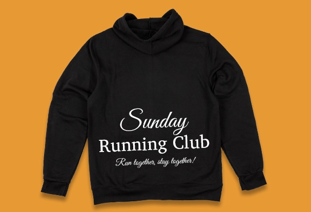 Gestaltet euren eigenen Lauf-Swaetjacke – perfekt für euren Running Club Schwarze Sweatjacke mit Aufdruck „Sunday Running Club“ – euer Outfit für den nächsten Lauf