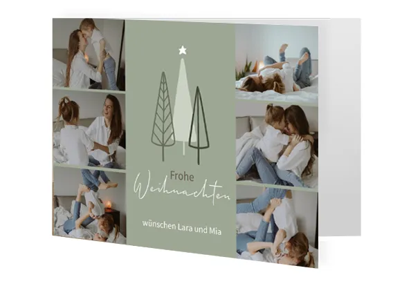 Weihnachtskarten mit eigenen Fotos gestalten – persönliche Grüße zu Weihnachten Aufgeklappte Weihnachtskarte mit mehreren Familienfotos, grünen Tannenbaum-Illustrationen und Weihnachtsgrüßen