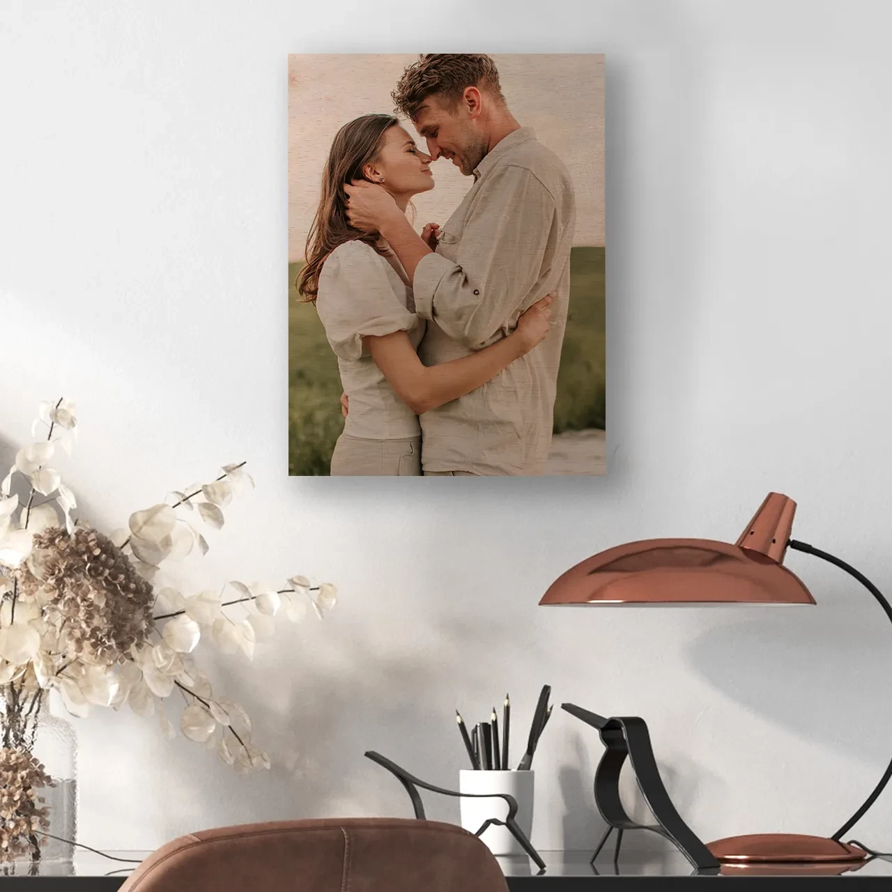 Lasst jetzt ein Foto auf Holz drucken. In der ROSSMANN Fotowelt könnt ihr euer Vintage-Look für das Wohnzimmer gestalten und bestellen. Jetzt loslegen.