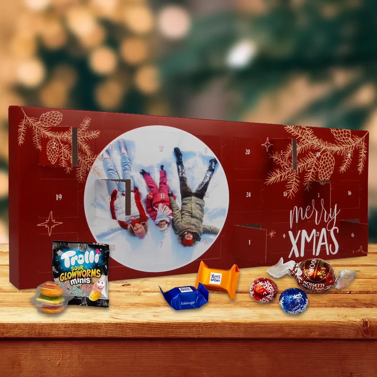 Bereitet euren Liebsten ein einzigartiges Vorweihnachtsgeschenk! Ob mit Schokolade oder Fruchtgummi gefüllt – in der ROSSMANN Fotowelt könnt ihr schnell und einfach euren Lindt Adventskalender personalisiert mit eigenen Fotos gestalten.