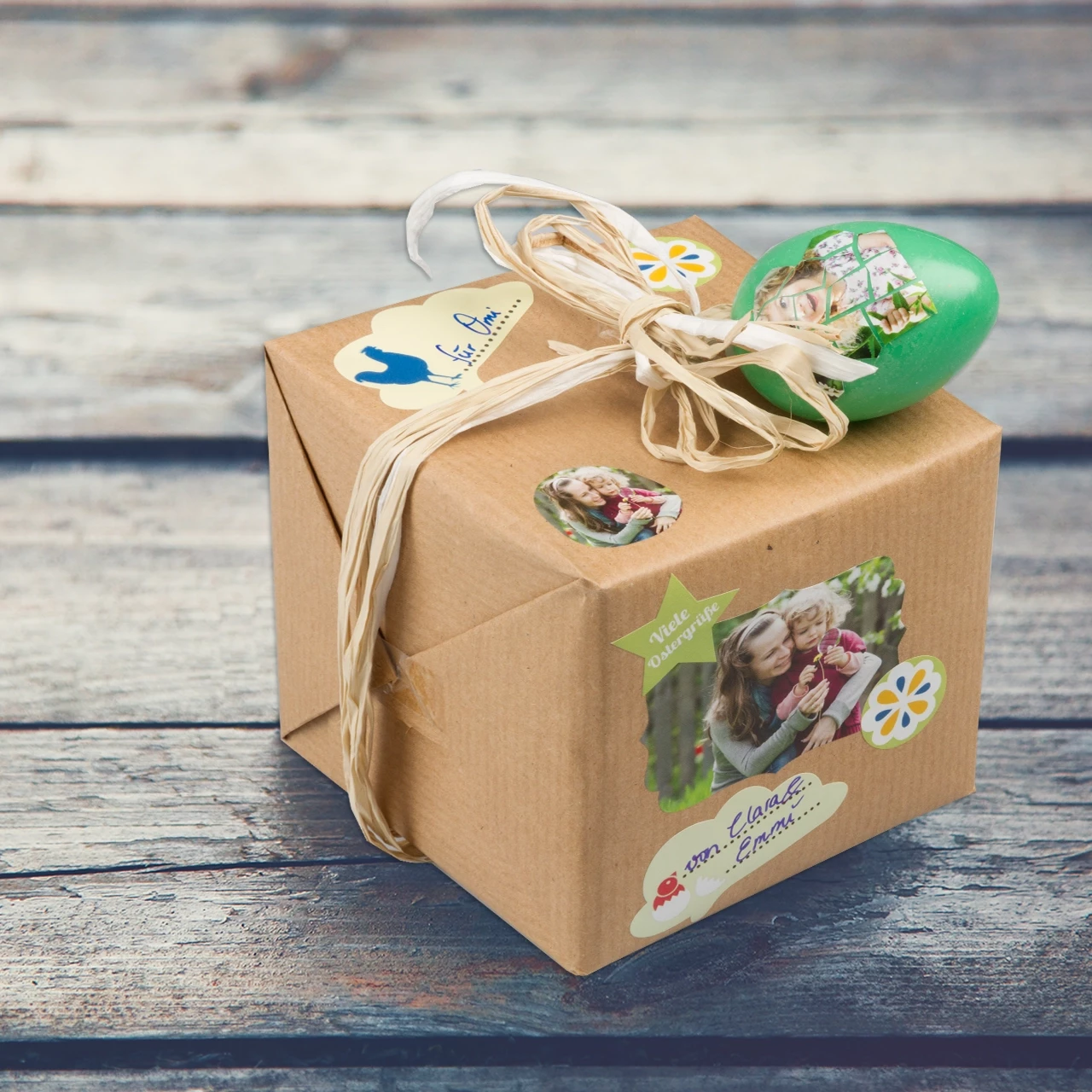 Mit den Fotoaufklebern könnt ihr kreativ werden und Geschenkverpackungen verzieren. Die Aufkleber sind vorgestanzt und leicht ablösbar für eine einfache Handhabung.