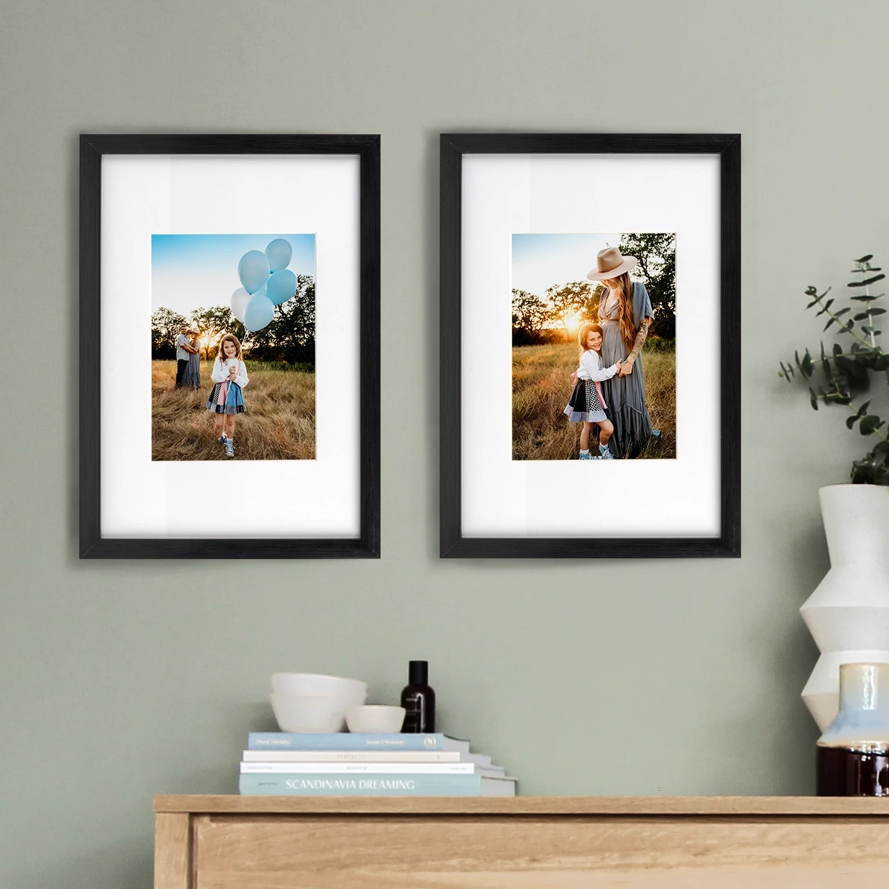 Bilder im Rahmen bestellen und edlem Passepartout, ideal für besondere Anlässe und als stilvolles Geschenk. Gestaltet dekorative Fotogalerien mit euren schönsten Fotos.