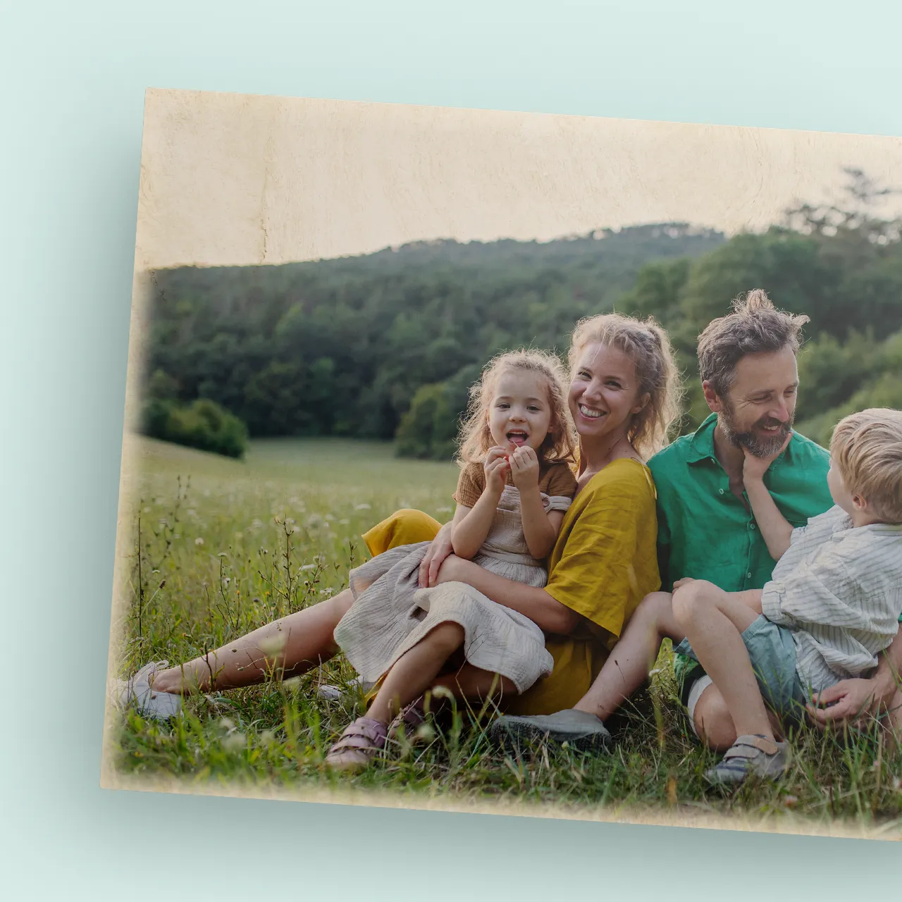 Foto Holzblock mit eigenem Familienfoto gestalten Foto Holzblock mit Familienfoto im natürlichen Holz-Look