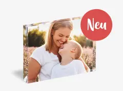 Foto-Acrylblock mit lachender Mutter und Kind als persönliches Familienfoto