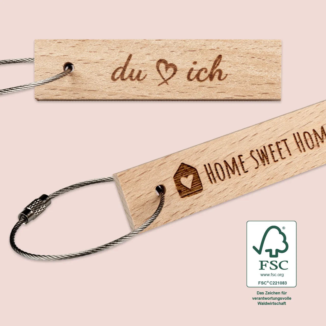 Der Foto Schlüsselanhänger von ROSSMANN Fotowelt ist klein, formschön und aus hochwertigem Acryl. Tragt eure schönsten Erinnerungen immer bei euch, egal wo ihr seid.