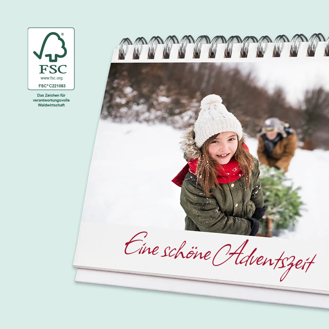 Hochwertige Tisch-Adventskalender sind in der ROSSMANN Fotowelt erhältlich. Die Kalender werden vollflächig bedruckt und sind voll individuell gestaltbar.