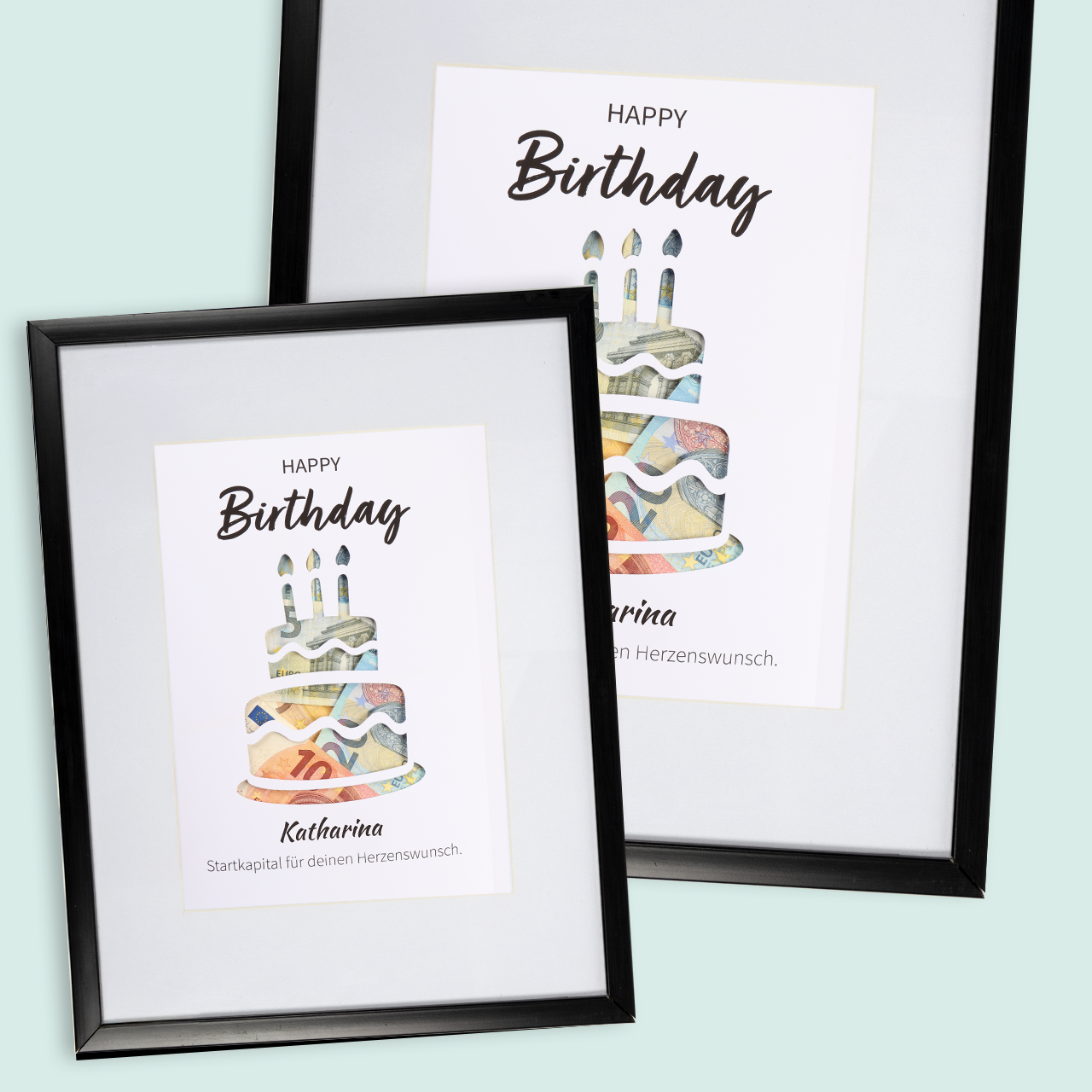 Geldgeschenk Poster im Bilderrahmen mit Geburtstagstorte und Geldscheinen hinterlegt