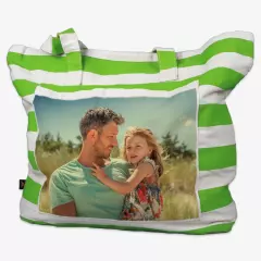 Strandtasche bedrucken, grün, viel Platz, tolle Designs Personalisierte Strandtaschen sind ein super Geschenk. Ausgestattet mit euren Lieblingsfotos ist die Tasche ein toller Begleiter für euren nächsten Strandurlaub.