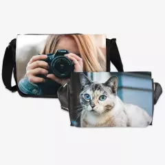 Individuelle Umhängetasche bedrucken, reißfester Polyester Die Tasche mit Foto aus der ROSSMANN Fotowelt besteht aus reißfestem Polyester, hat verstellbare Gurte und ist bereit für alle Herausforderungen im Alltag.