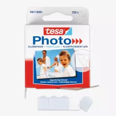 tesa® Photo Klebepads-Verpackung mit 250 doppelseitigen Klebepads, speziell für Fotos und leichte Befestigungen.