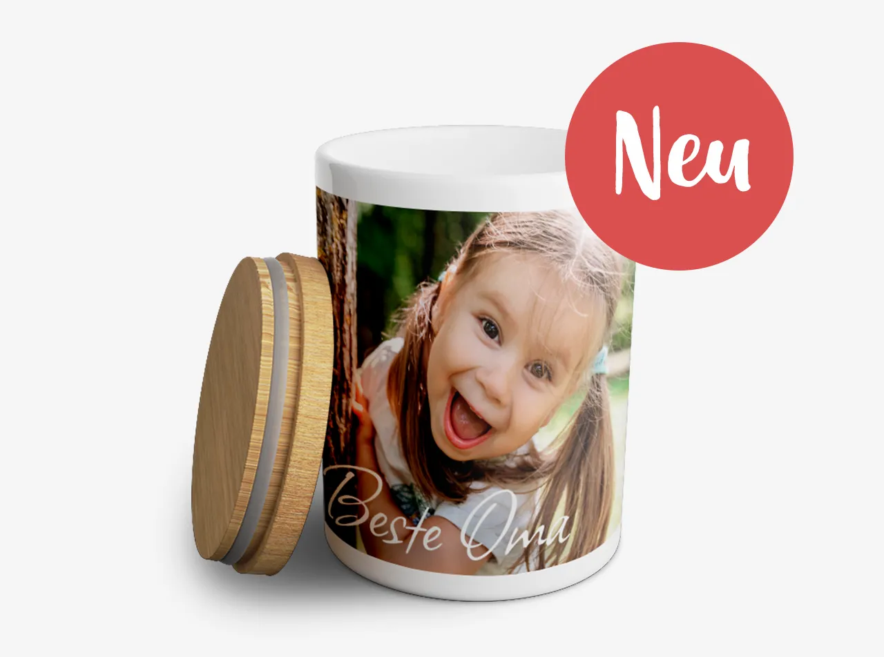 Keksdose personalisiert mit Foto von drei Freundinnen und Bambusdeckel