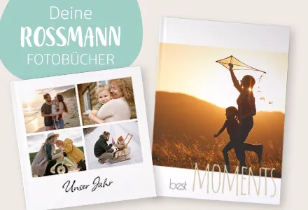Zwei individuell gestaltete Fotobücher in verschiedenen Formaten und liebevollen Designs für besondere Erinnerungen.