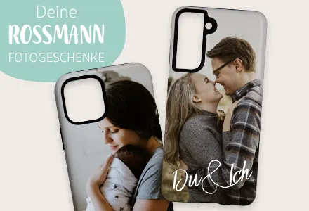 Zwei Handyhüllen mit einem Kind am Strand und einer Mutter mit Kind, ideal als personalisierte Fotogeschenke für Familienmomente.
